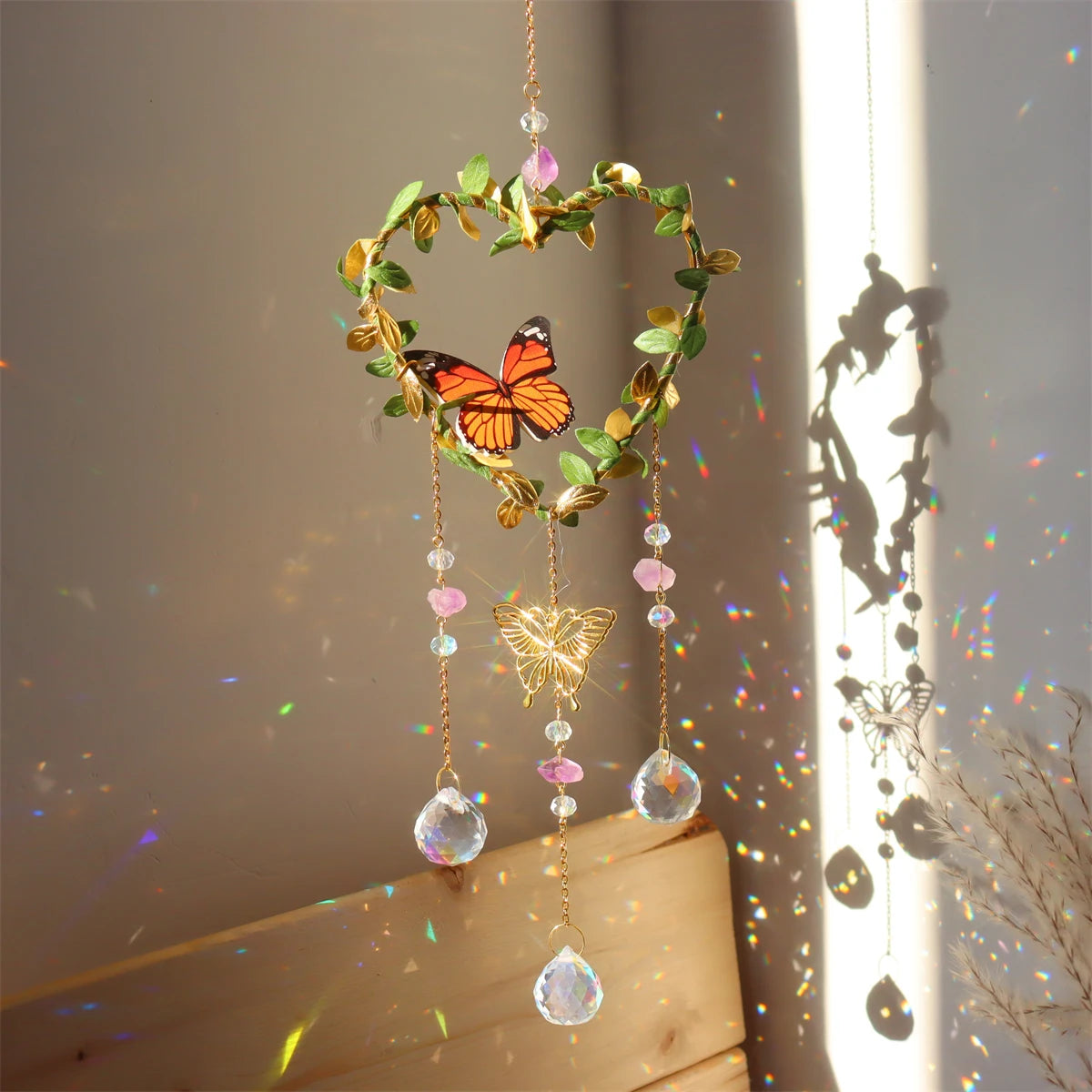 New Vine winding Butterfly Crystal Wind Chime Star Moon Hanging Rainbow Chaser Dream Catcher Home Garden Decor Windchimes