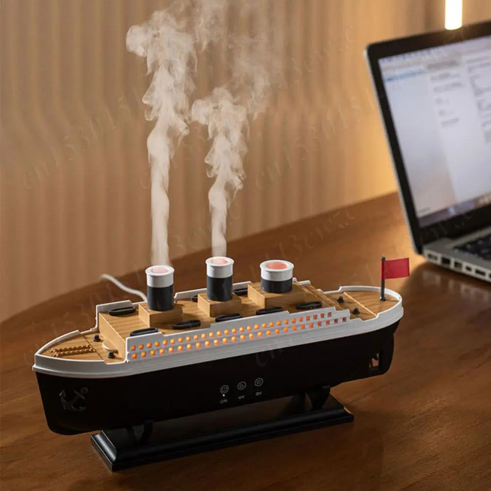 Ship Model Decoration Air Humidifier 250ml Ocean Liner Essential Oil Diffuser Jellyfish Smoke Ring Spray Aroma Diffuser For Home