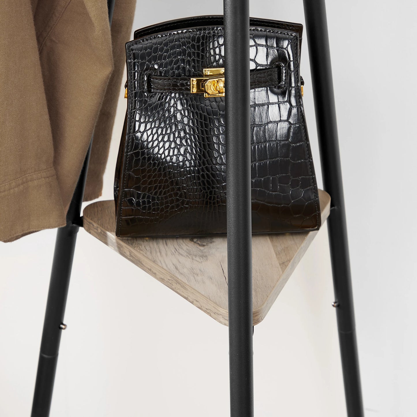 VASAGLE Rack Stand, Coat Tree, Hall Tree Free Standing, Industrial Style, with 2 Shelves, for Clothes, Hat, Bag