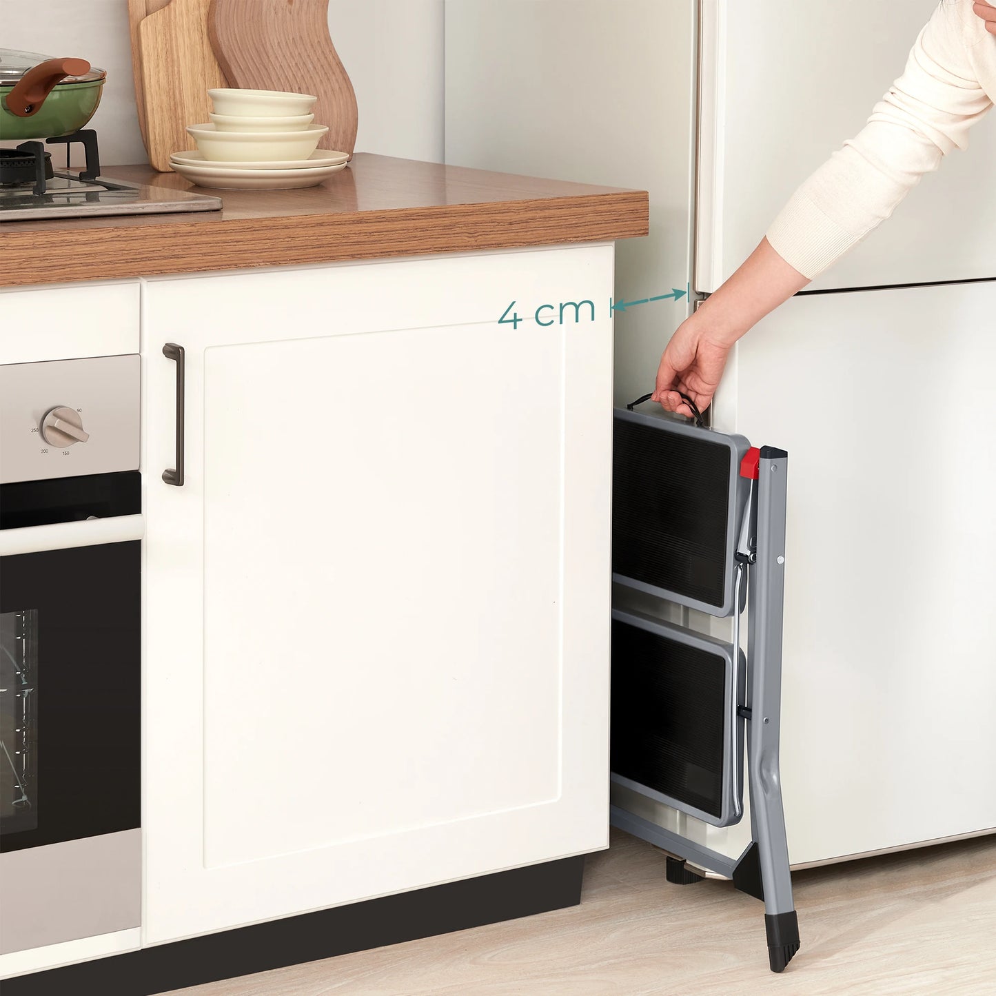 SONGMICS 2 Step Ladder, Heavy Duty Steel, Folding, Portable with Anti-Slip Mat Max. Load Capacity up to 150 kg