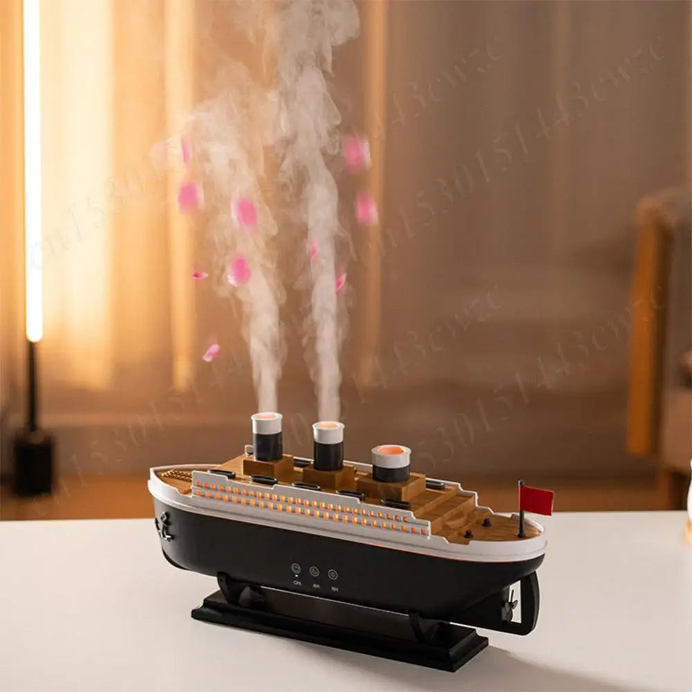 Ship Model Decoration Air Humidifier 250ml Ocean Liner Essential Oil Diffuser Jellyfish Smoke Ring Spray Aroma Diffuser For Home